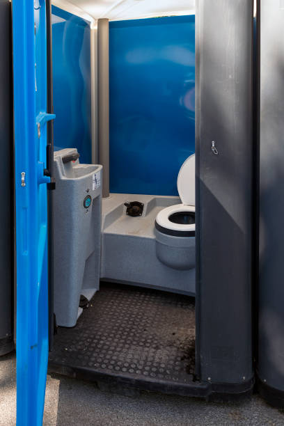 Best Best portable toilet rental  in Lake Camelot, WI