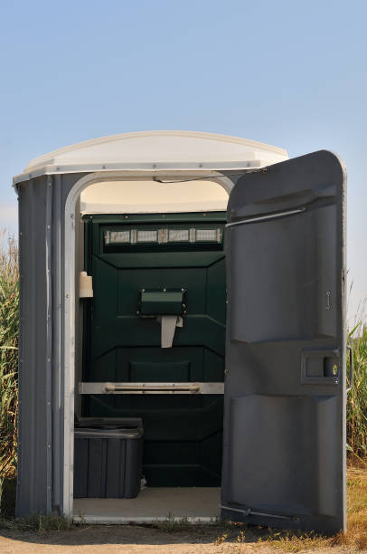 Best Porta potty rental near me  in Lake Camelot, WI